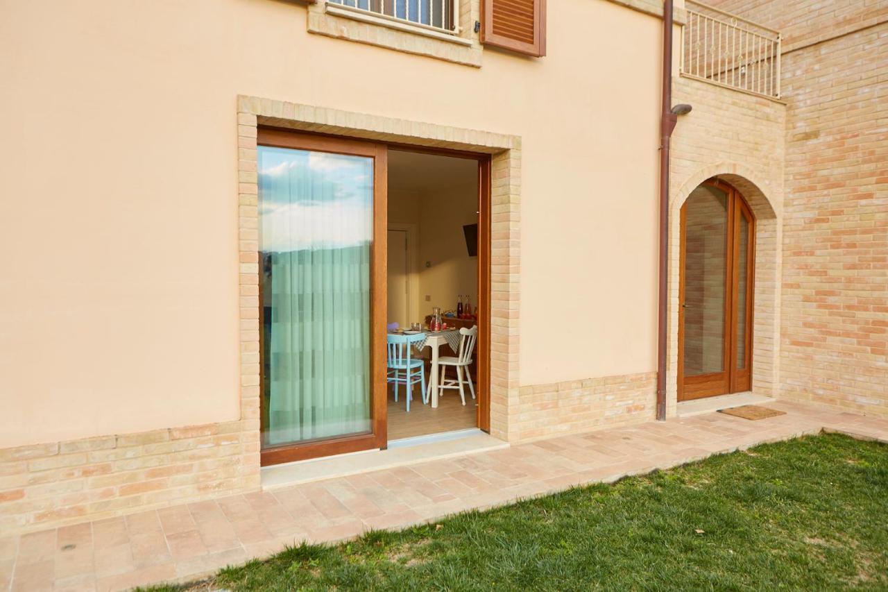 Agriturismo Nido Delle Rondini Macerata Ngoại thất bức ảnh